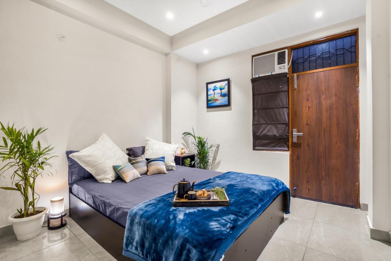 Homlee-luxurious 2bhk-dilshad Metro- Ground Floor Apartment