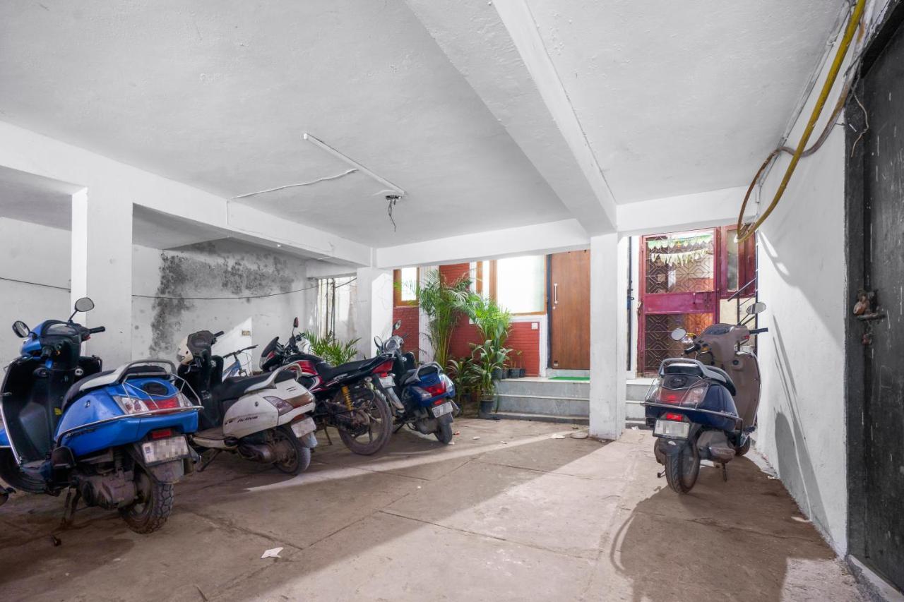 Apartment Homlee-luxurious 2bhk-dilshad Metro- Ground Floor New Delhi